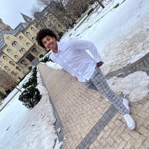 Meet your Posher, Michael